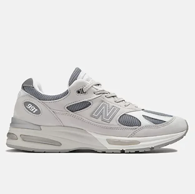 New Balance 991