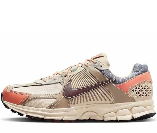 Nike Zoom Vomero 5 棕色