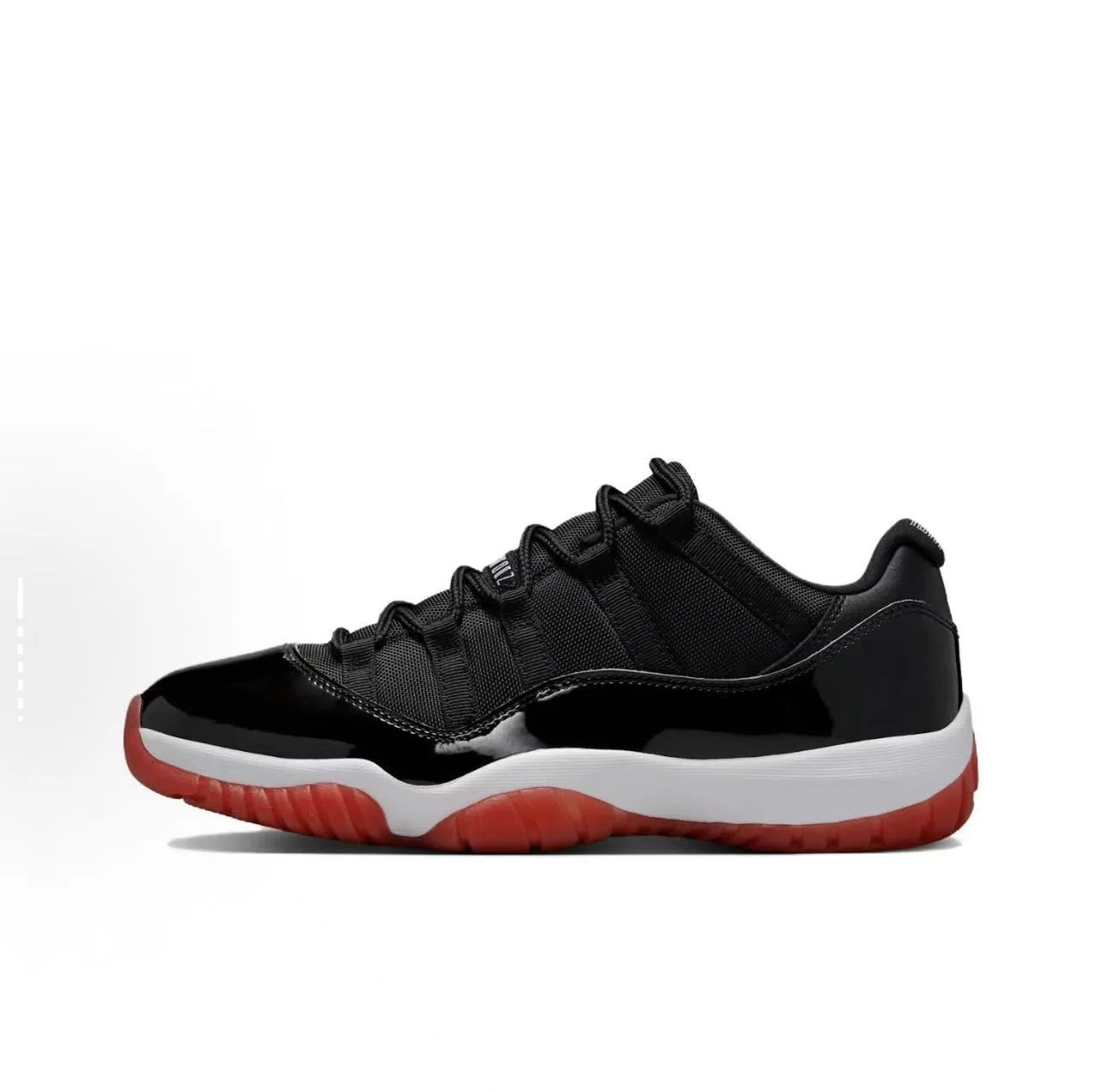 Air Jordan 11 低筒 OG 黑紅